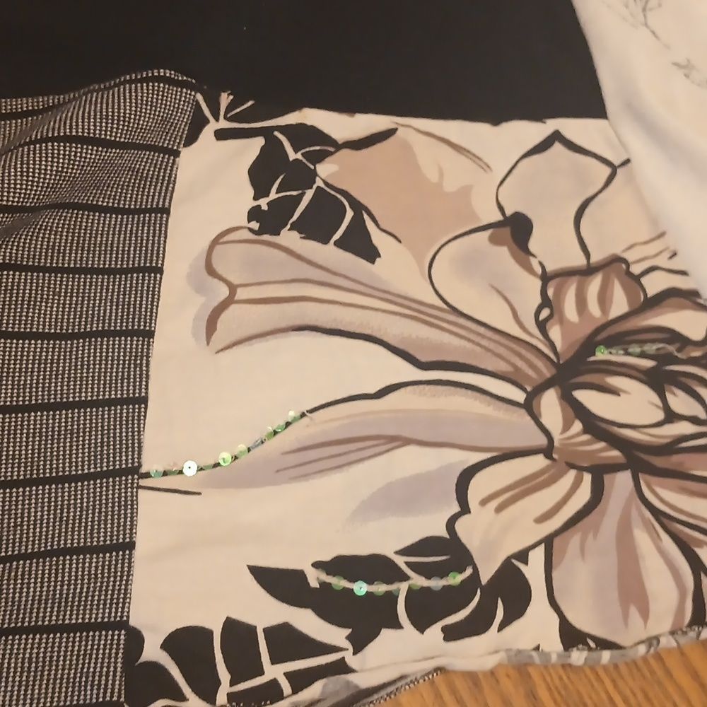 Super Recycled Upcycled Patchwork Black/White/Tan… - image 8